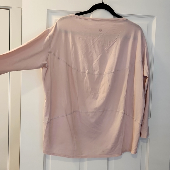 Lululemon Blush Pink Light Weight Oversized Shirt - Picture 3 of 6